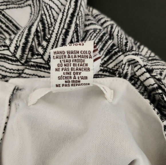 SANS SOUCI One Piece Jumpsuit Geometric Small - Picture 9 of 9